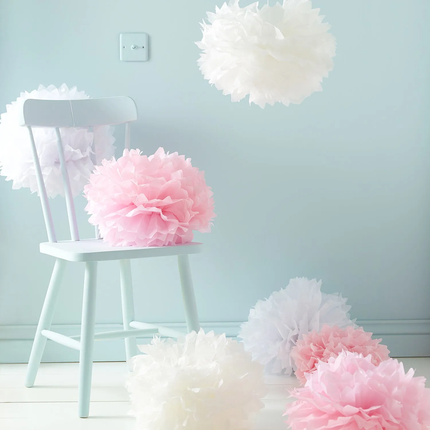 9 Tissue Paper Pom Poms, Pastel Multipack
